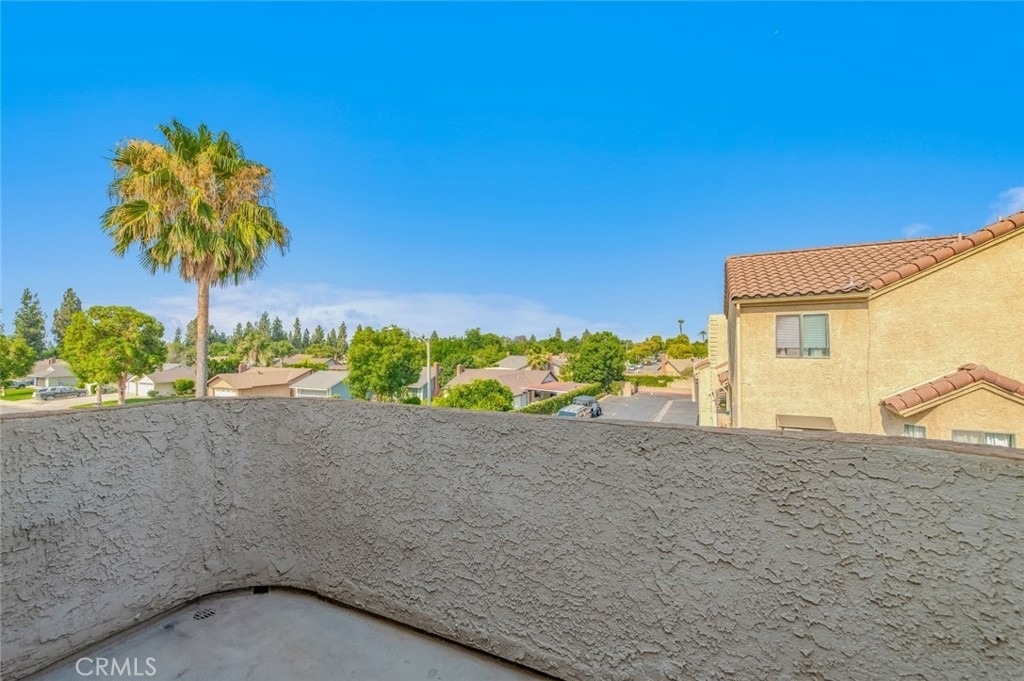 2038 S Bon View Avenue - Photo 30