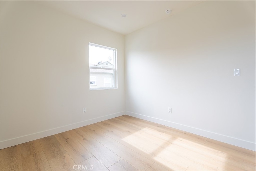 1065 E Spazier - Photo 22