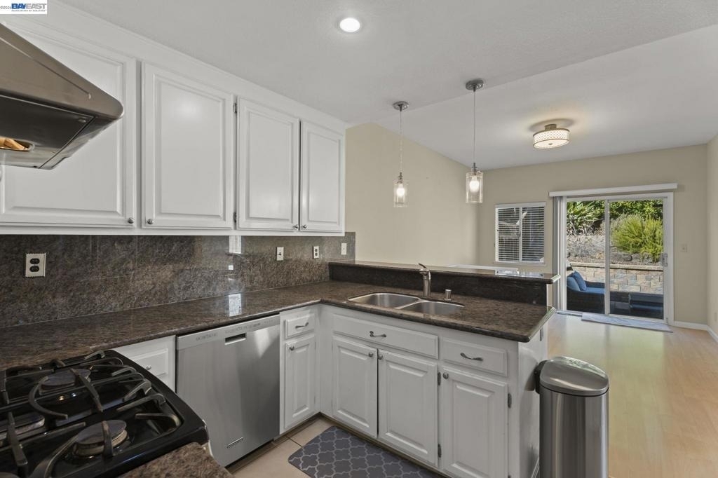 212 Rabbit Ct - Photo 12
