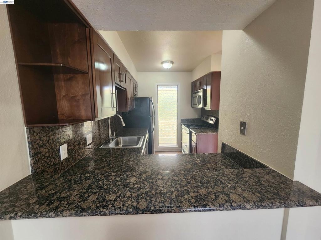3375 Norton Way - Photo 6