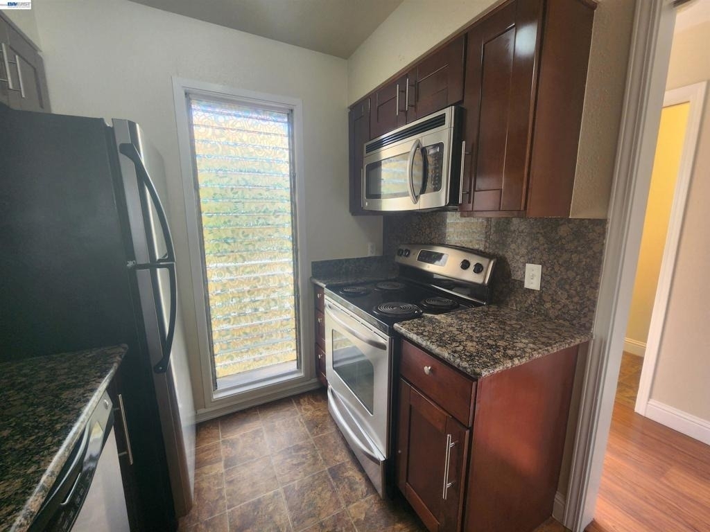 3375 Norton Way - Photo 4