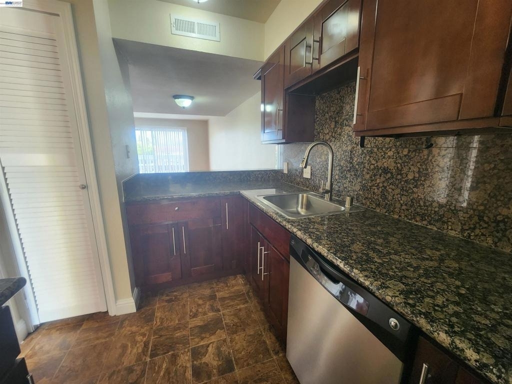 3375 Norton Way - Photo 5