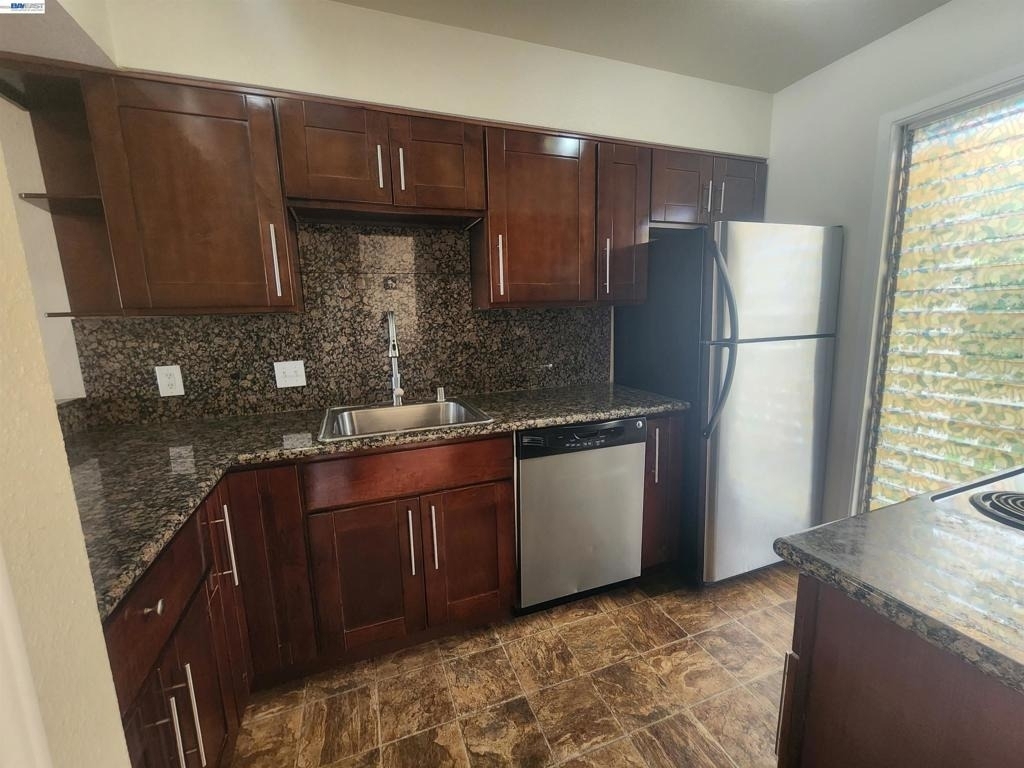 3375 Norton Way - Photo 3