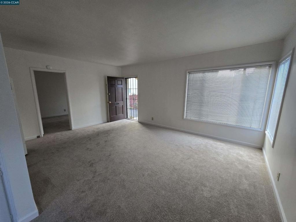 1662 San Benito St - Photo 2
