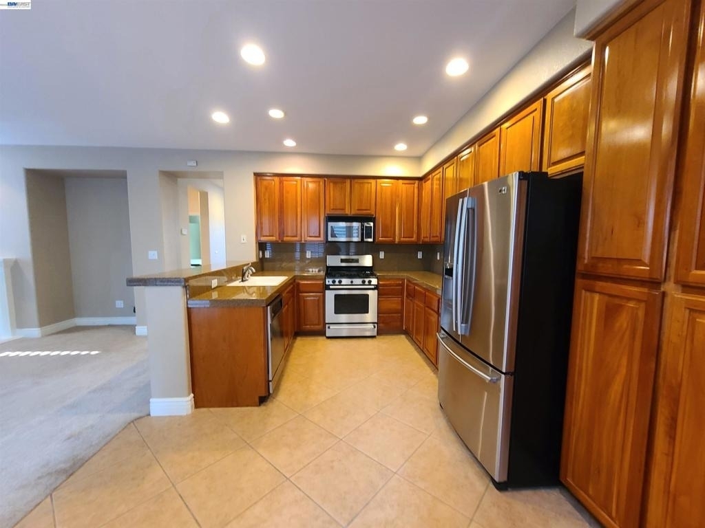 204 Abigail Cir - Photo 14