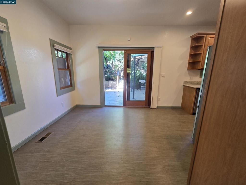 236 Castro St - Photo 6