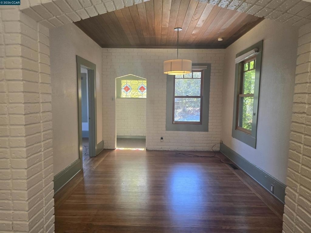 236 Castro St - Photo 1