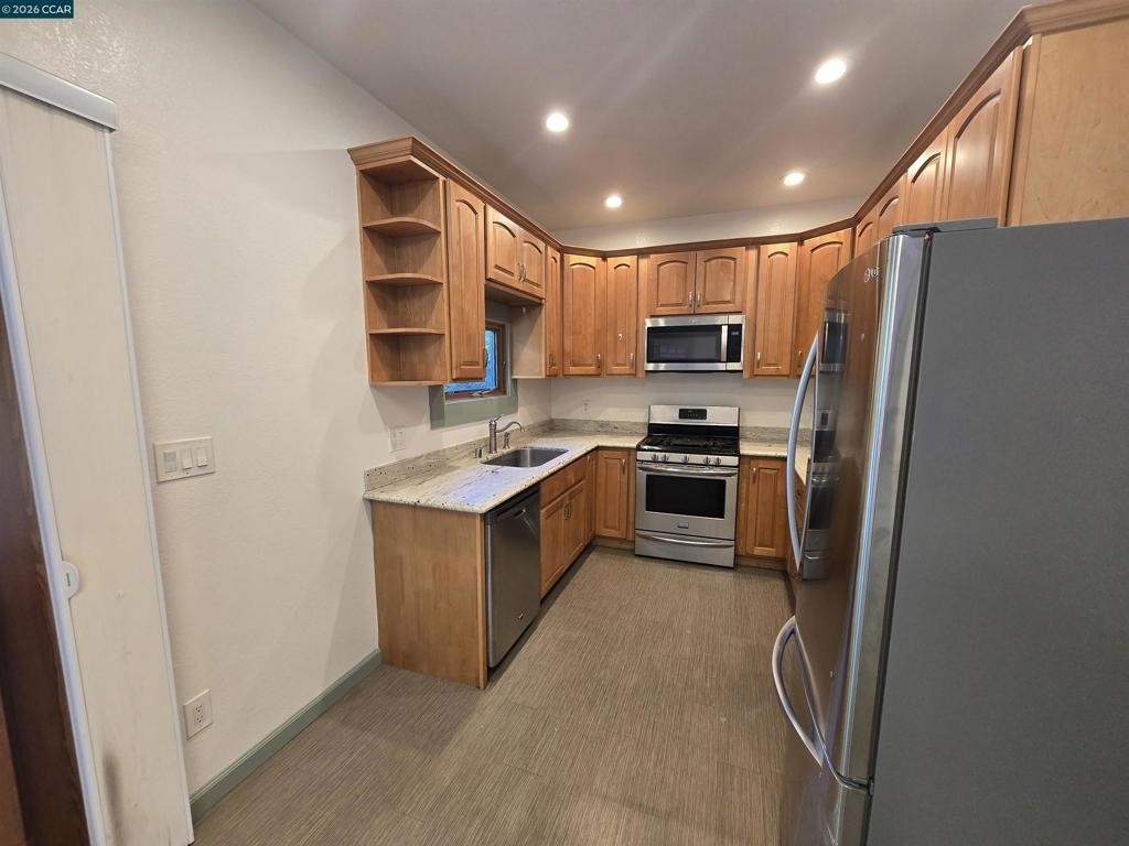 236 Castro St - Photo 8
