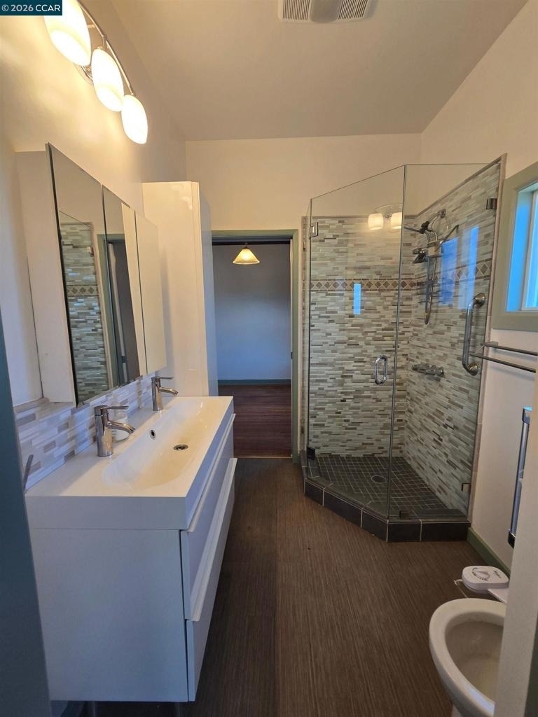 236 Castro St - Photo 4