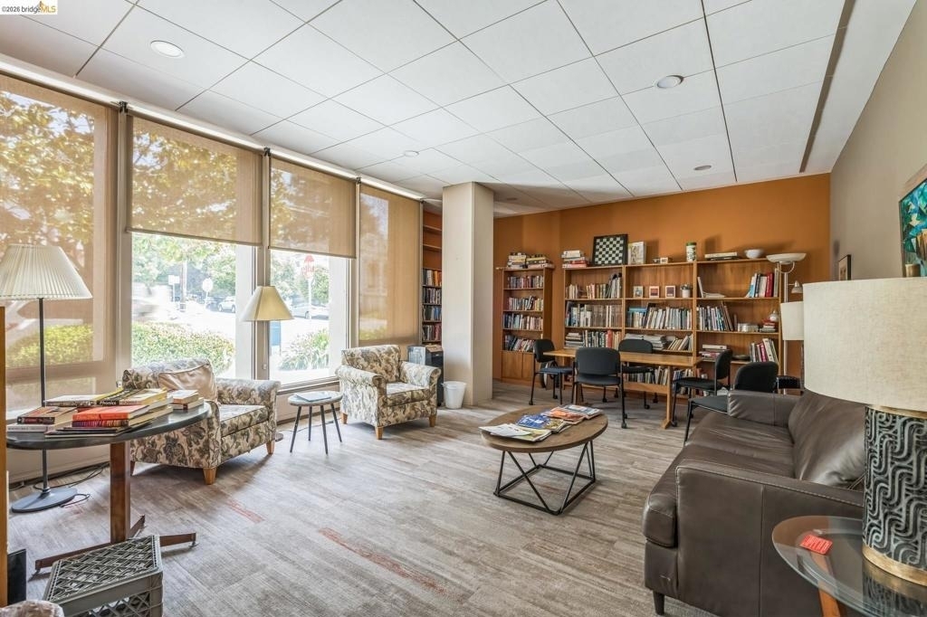 2550 Dana St - Photo 15