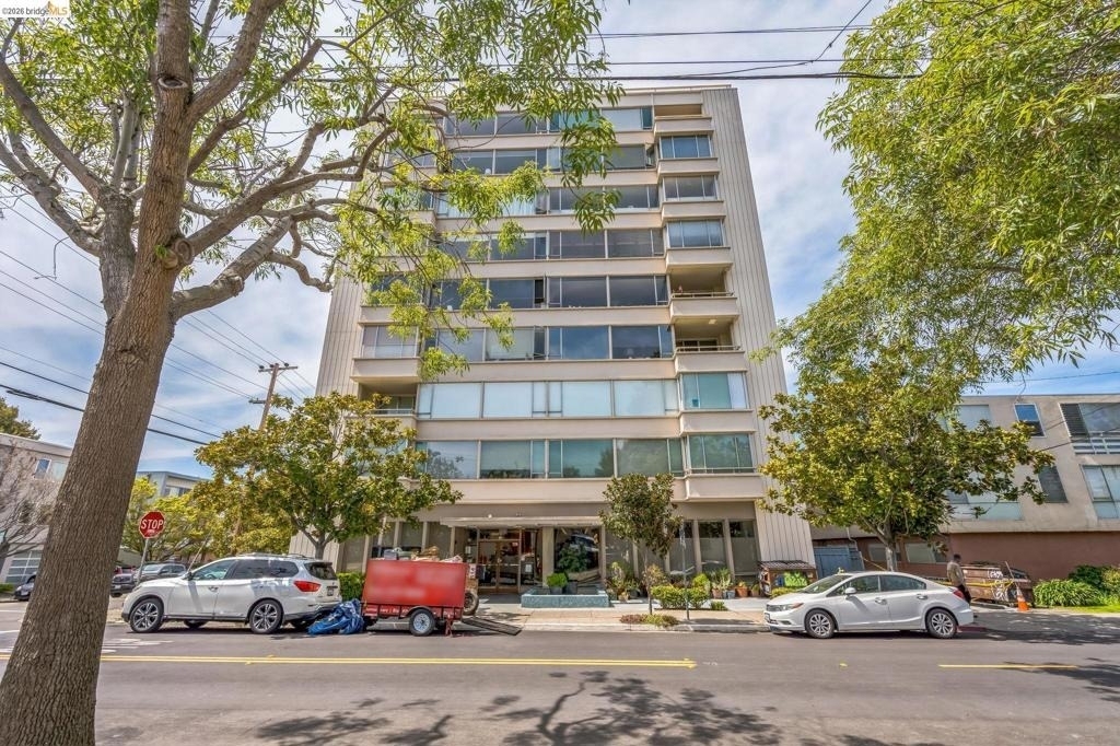2550 Dana St - Photo 5