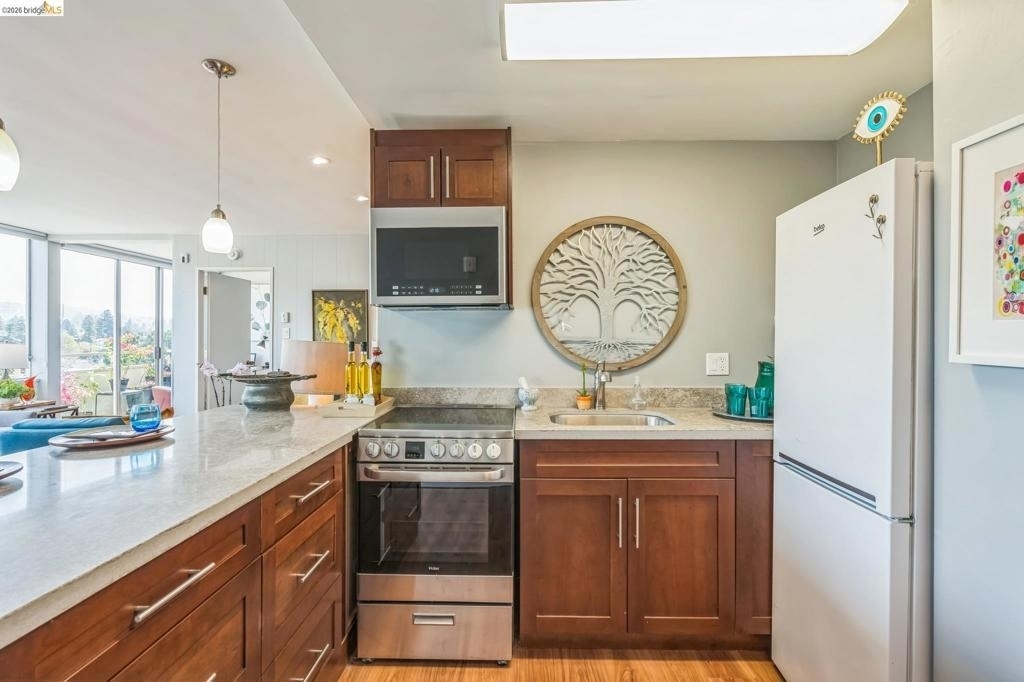 2550 Dana St - Photo 18