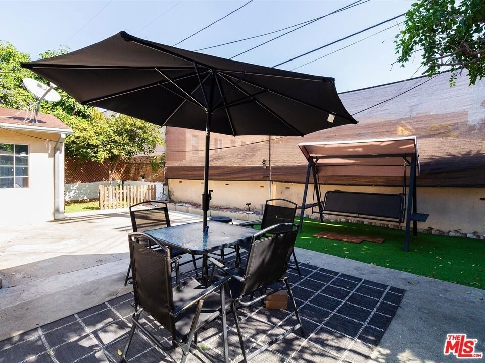 138 S Madison Avenue - Photo 29