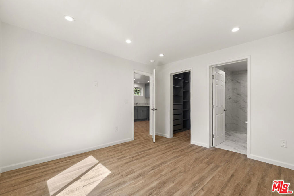 8824 1/2 Harratt Street - Photo 10