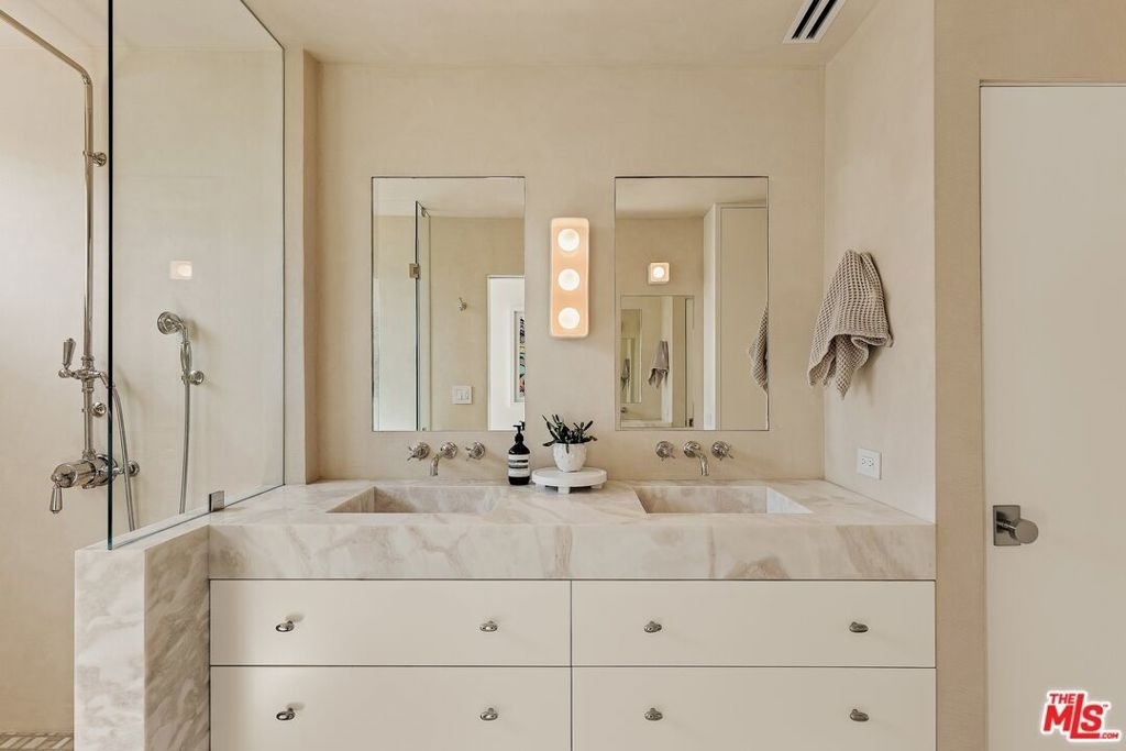 712 Nowita Place - Photo 7