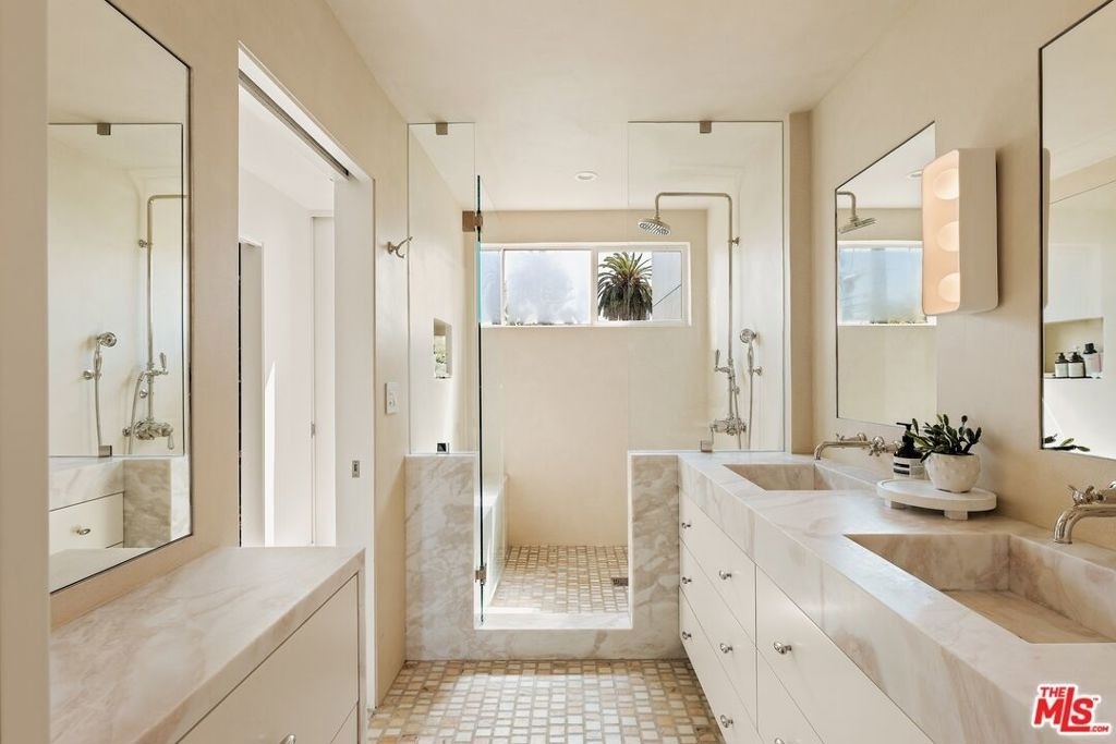 712 Nowita Place - Photo 8