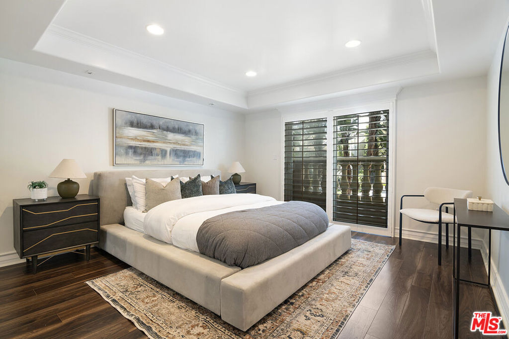 10390 La Grange Avenue - Photo 20