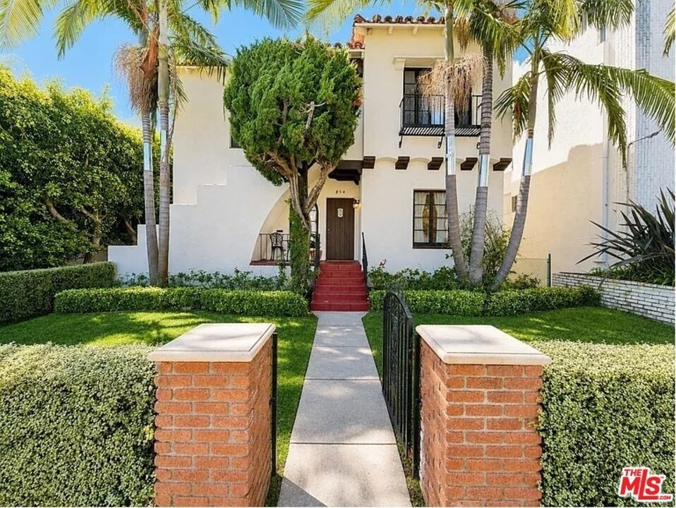854 4th Street - Photo 0