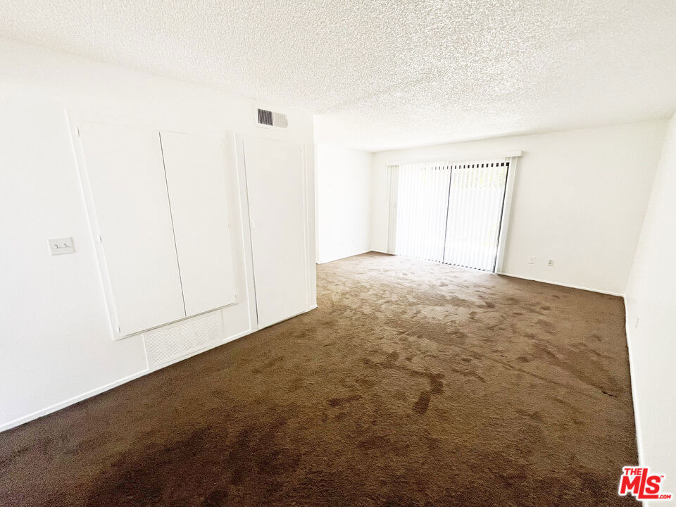 4180 Marlton Avenue - Photo 10