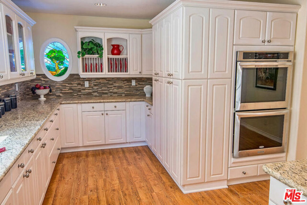 7830 W 83rd Street - Photo 26