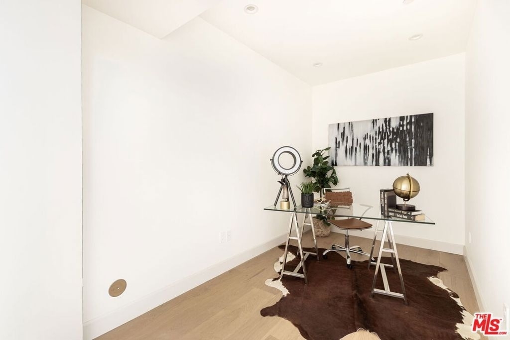 4624 Balboa Avenue - Photo 77