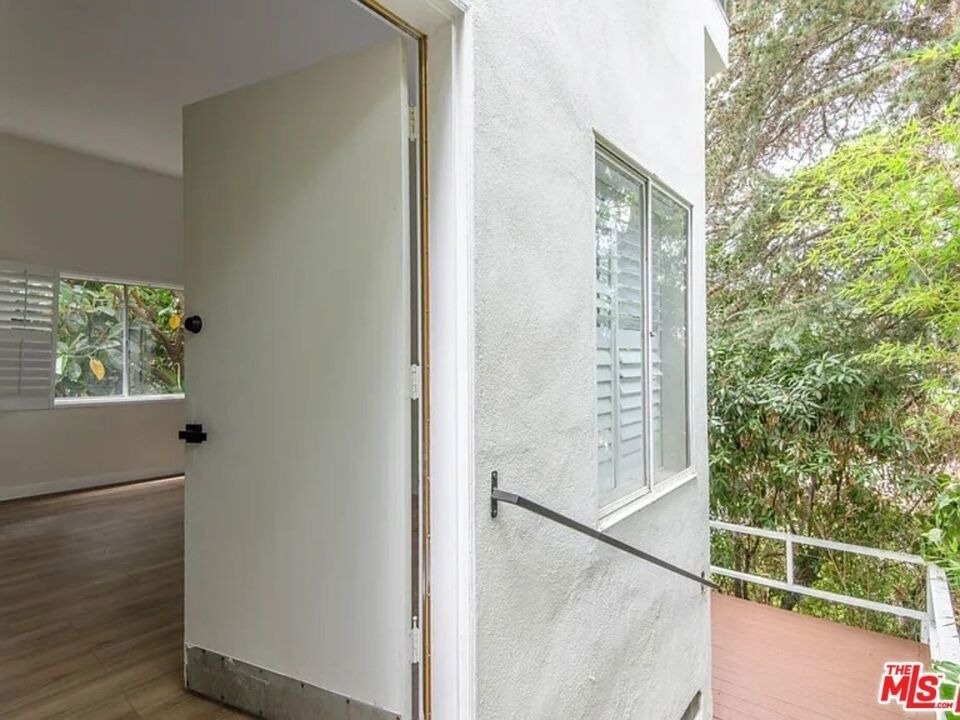 2819 Pacific View Trail - Photo 13