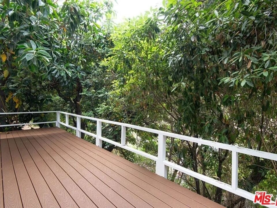 2819 Pacific View Trail - Photo 17