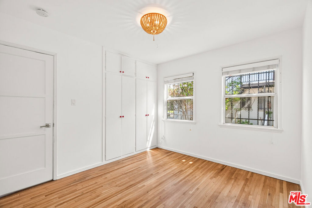 5605 Clemson Street - Photo 10