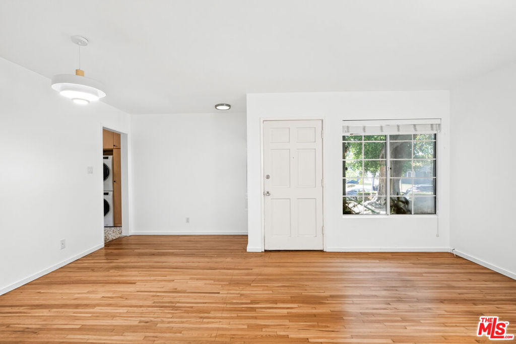 5605 Clemson Street - Photo 2