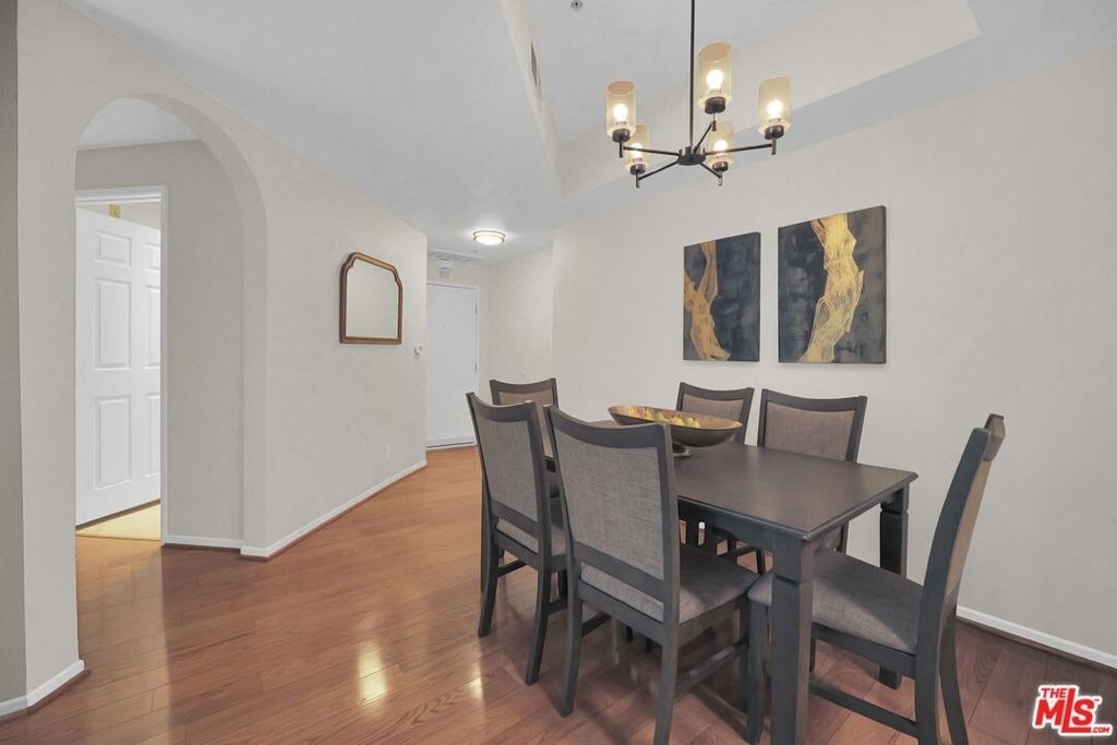 620 S Gramercy Place - Photo 8