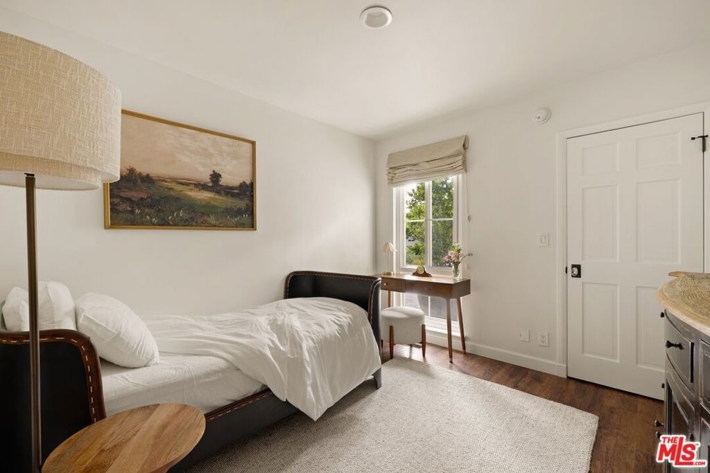 2878 Royston Place - Photo 19