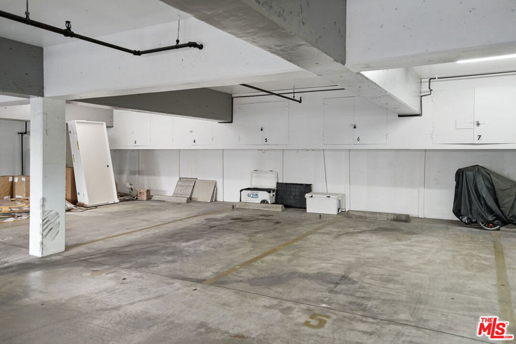 6 Voyage Street - Photo 16