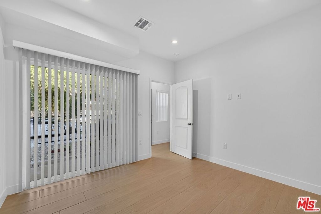 1424 Pleasant Avenue - Photo 9