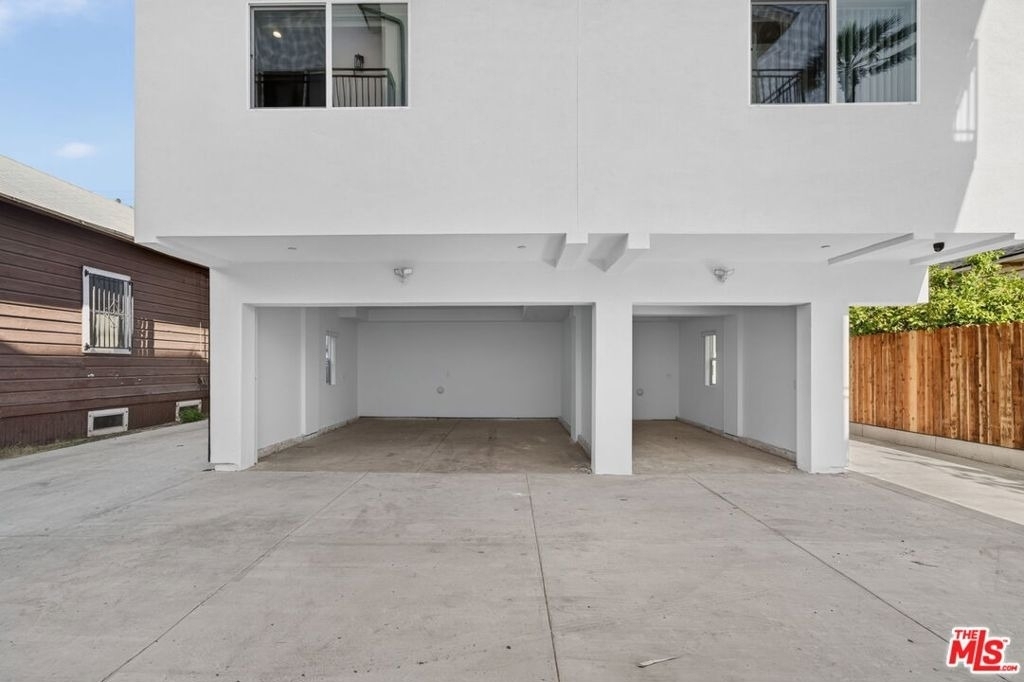 1424 Pleasant Avenue - Photo 32