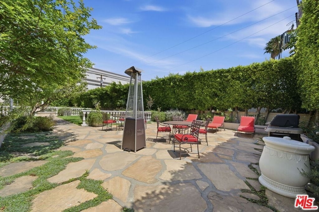 1424 N Crescent Heights Boulevard - Photo 7