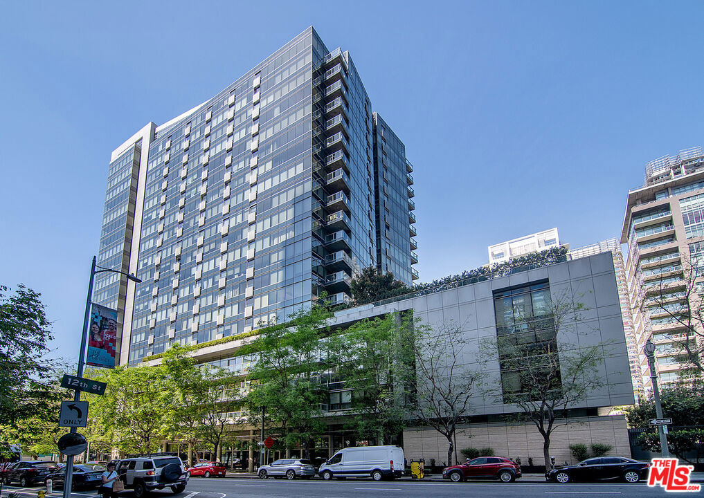 1155 S Grand Avenue - Photo 16