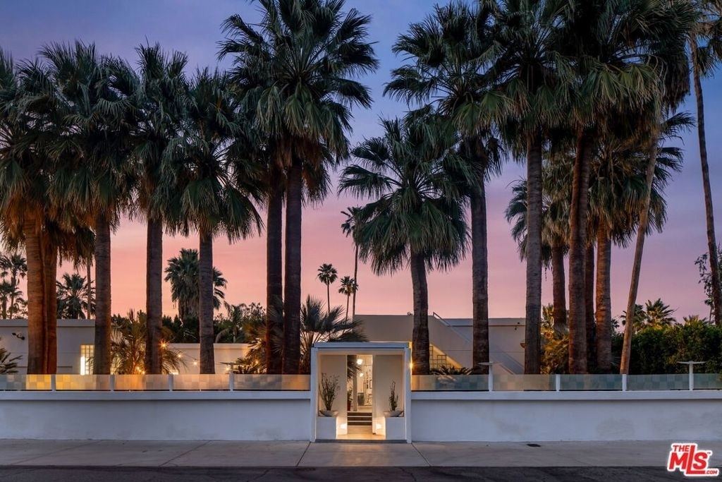 520 W Via Lola - Photo 44