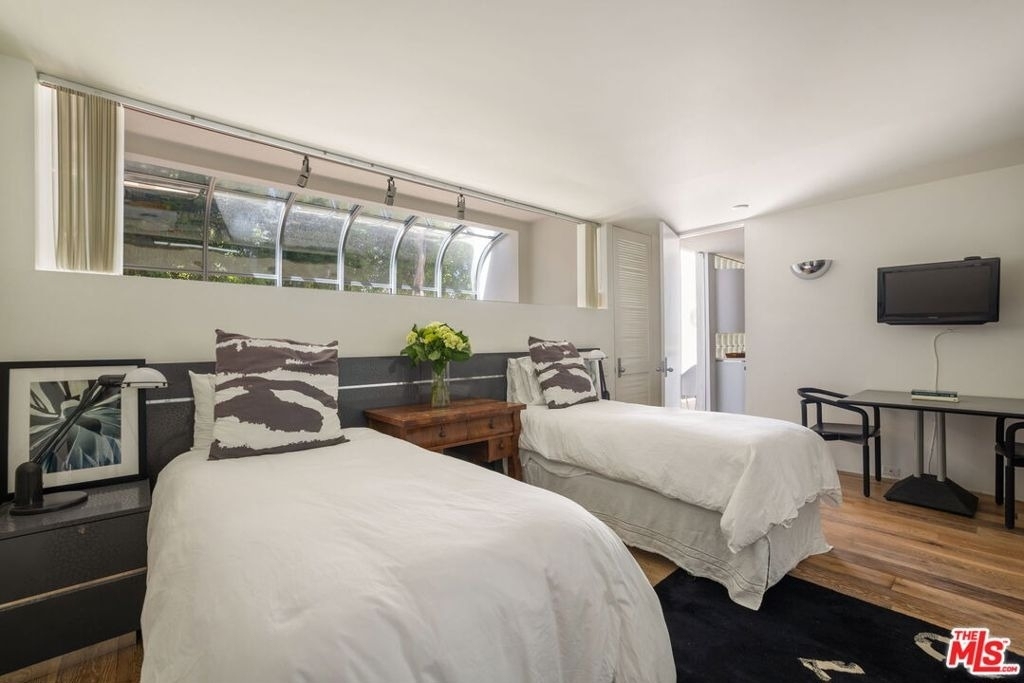 520 W Via Lola - Photo 26