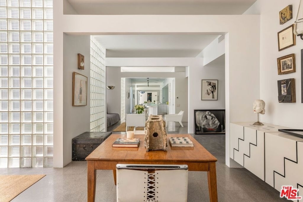 520 W Via Lola - Photo 7