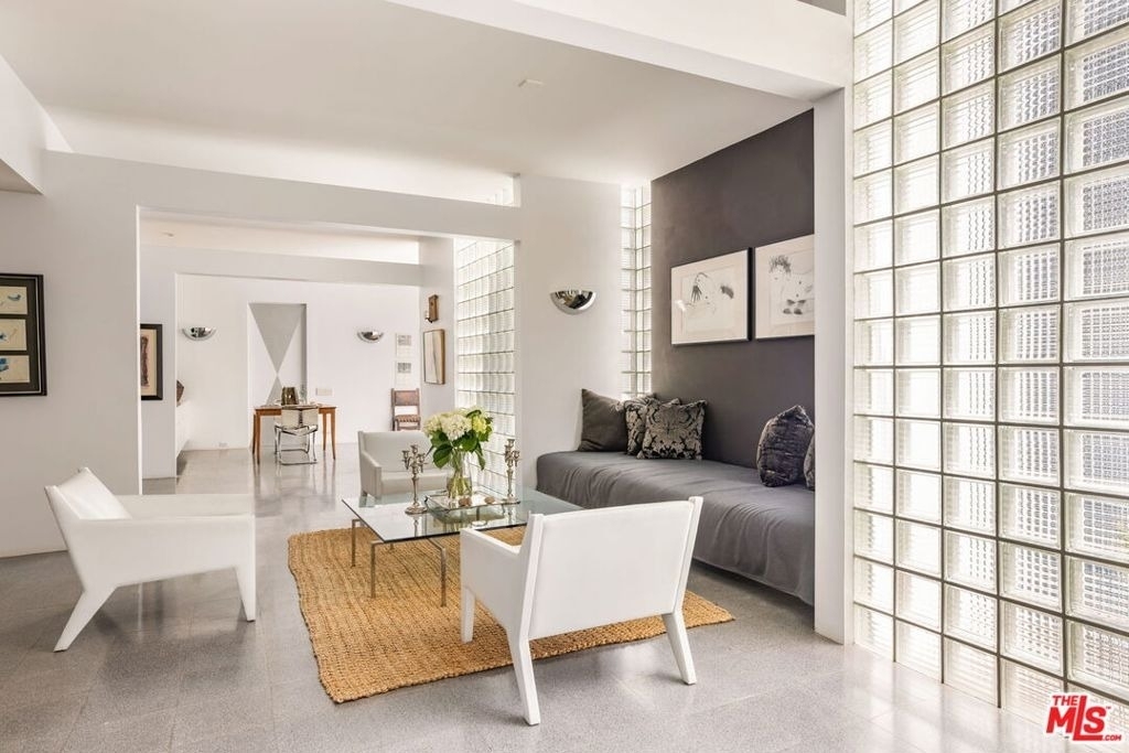 520 W Via Lola - Photo 8