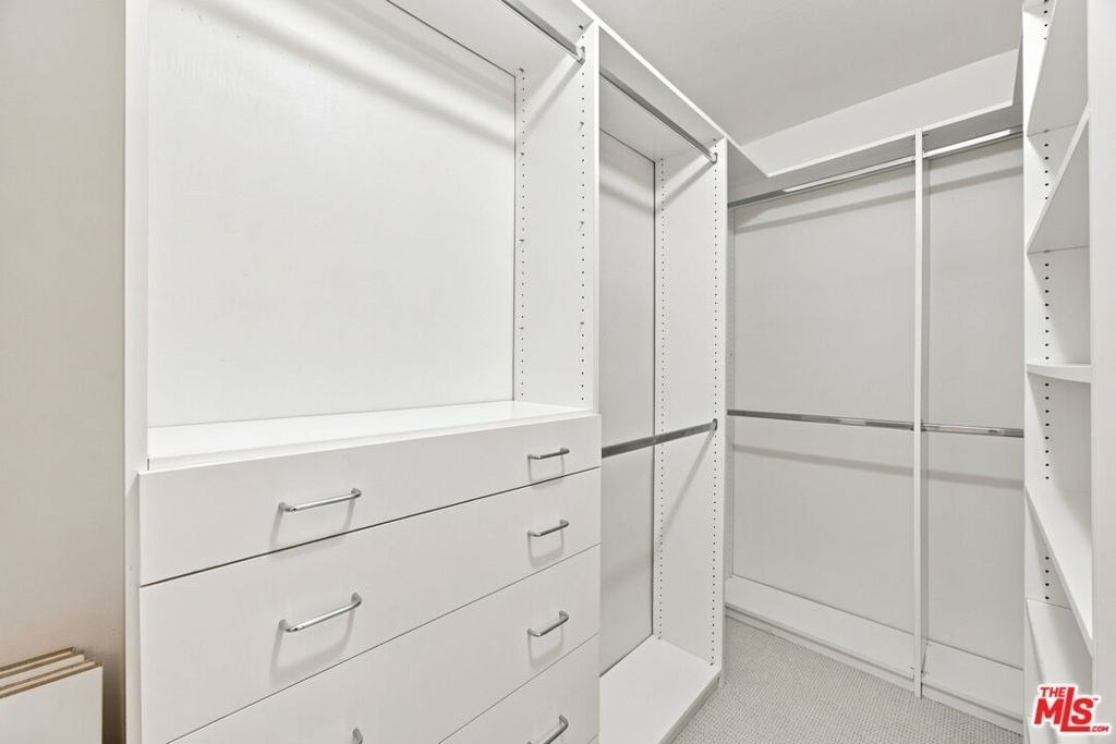 2301 S Beverly Glen Boulevard - Photo 24