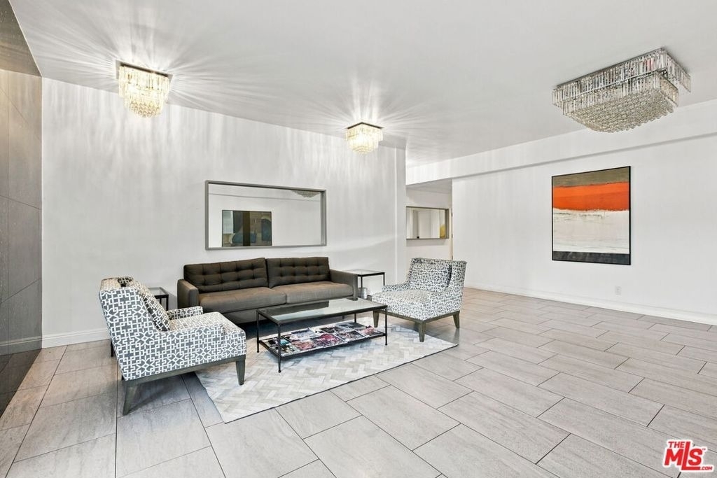 2301 S Beverly Glen Boulevard - Photo 28