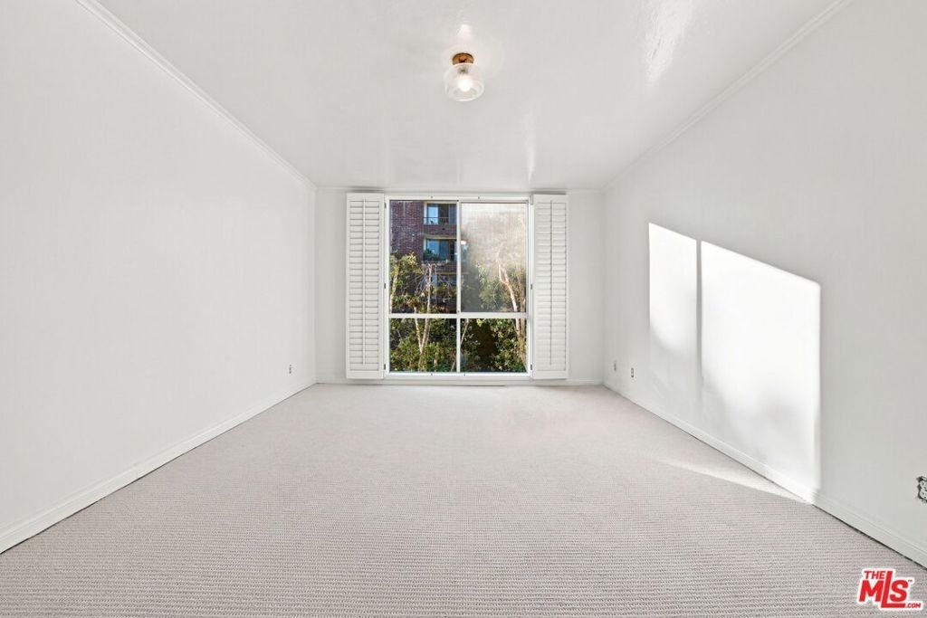 2301 S Beverly Glen Boulevard - Photo 20