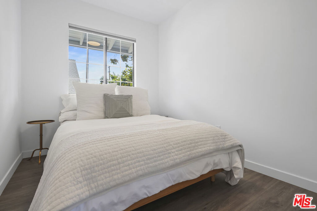 753 N Garfield Avenue - Photo 12