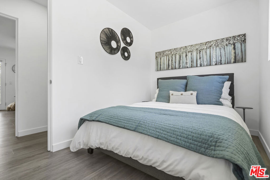 753 N Garfield Avenue - Photo 10