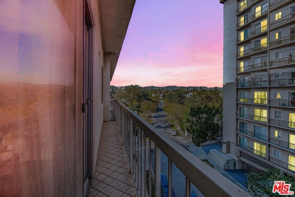 10751 Wilshire Boulevard - Photo 8