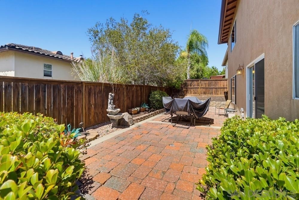 1512 Welch - Photo 49