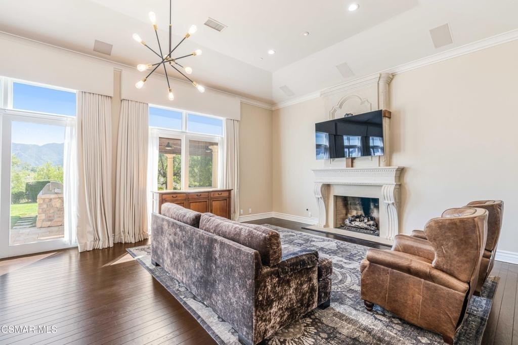 98 Queens Garden Drive - Photo 11