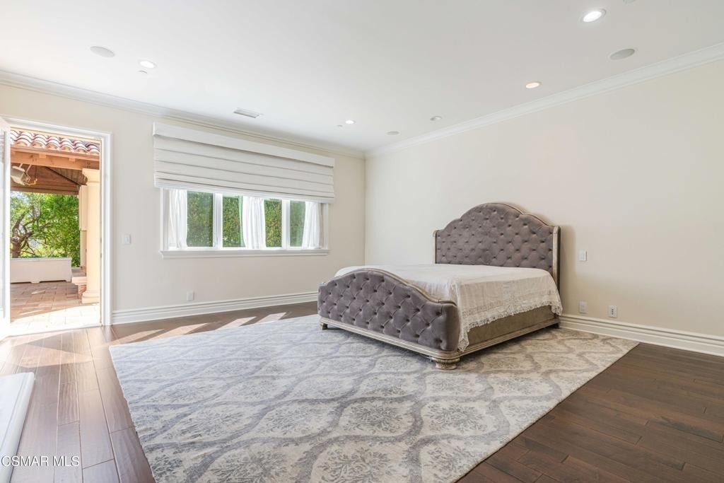 98 Queens Garden Drive - Photo 16