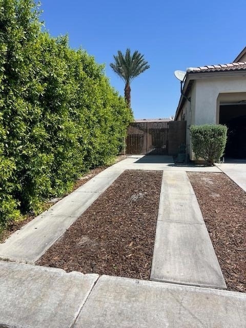 82560 Tivoli Court - Photo 2